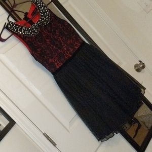 Size 5 dress city studio black and red